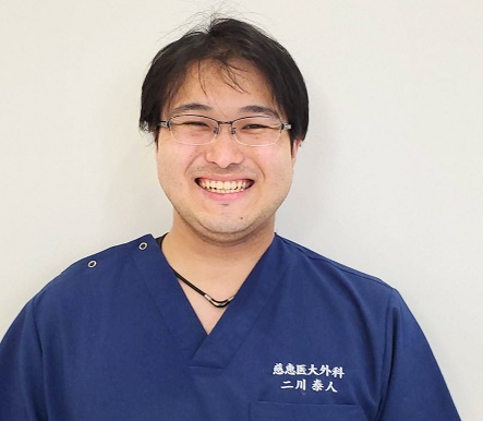 二川 泰人